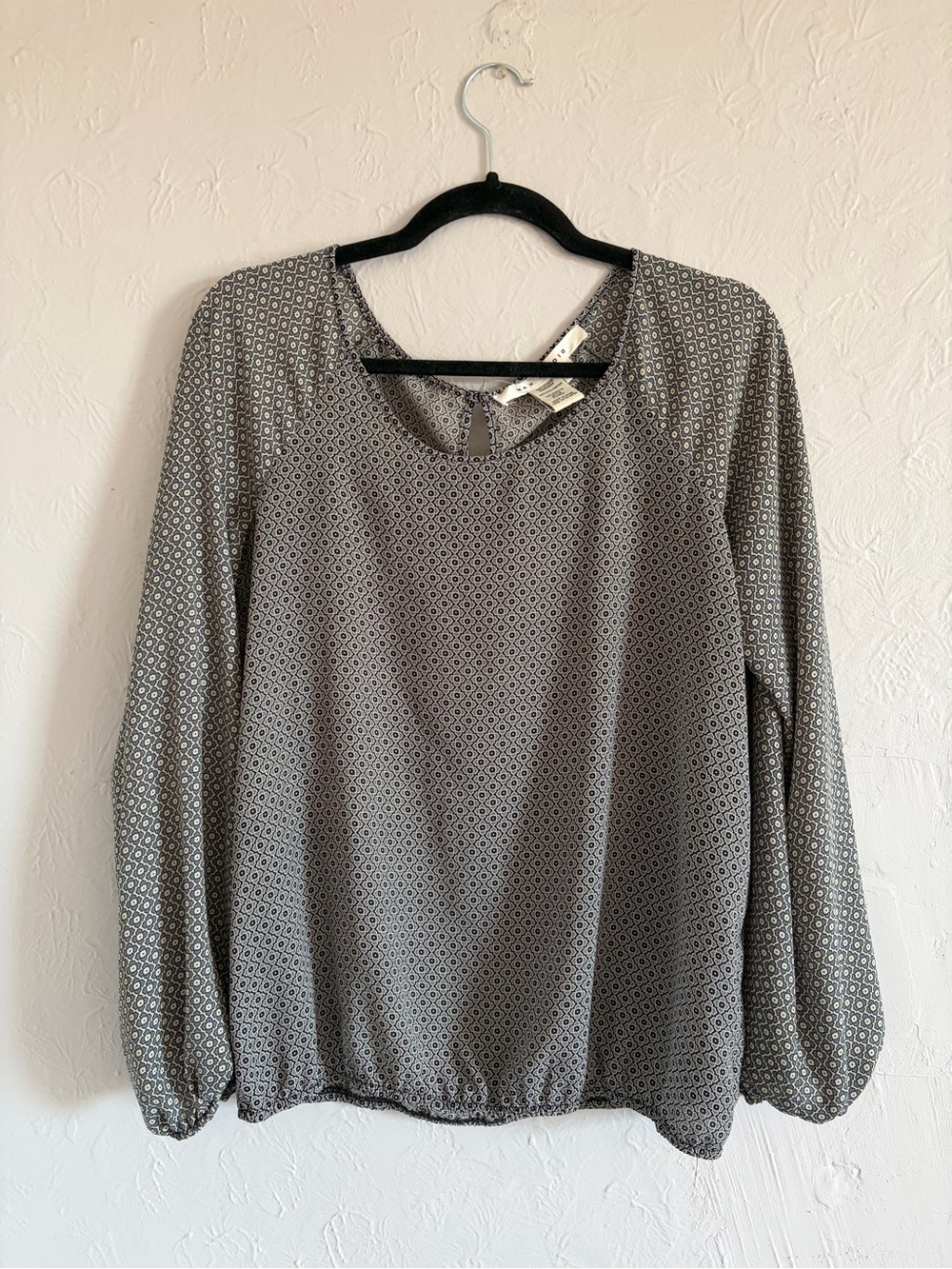 Max Studio Blue Floral Print Long Sleeve Blouse Size M